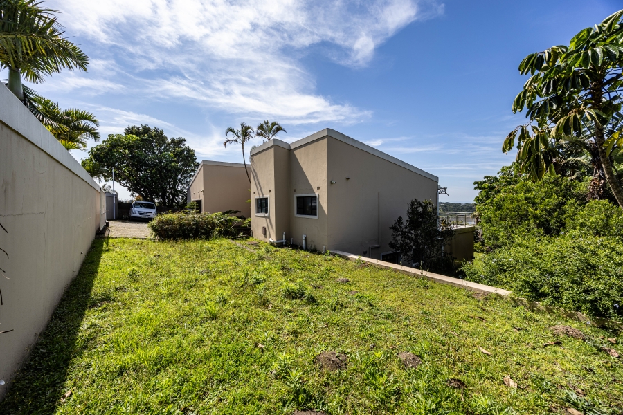 4 Bedroom Property for Sale in Beacon Bay Eastern Cape